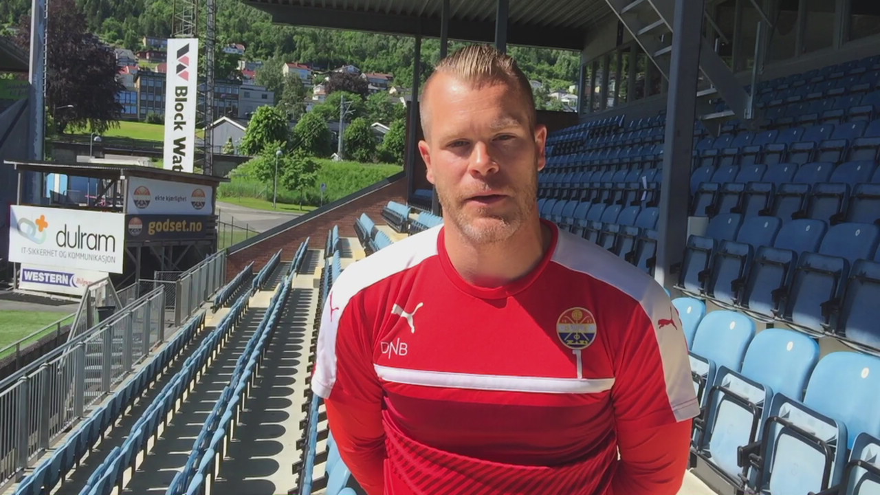 Espen Bugge Pettersen beklager